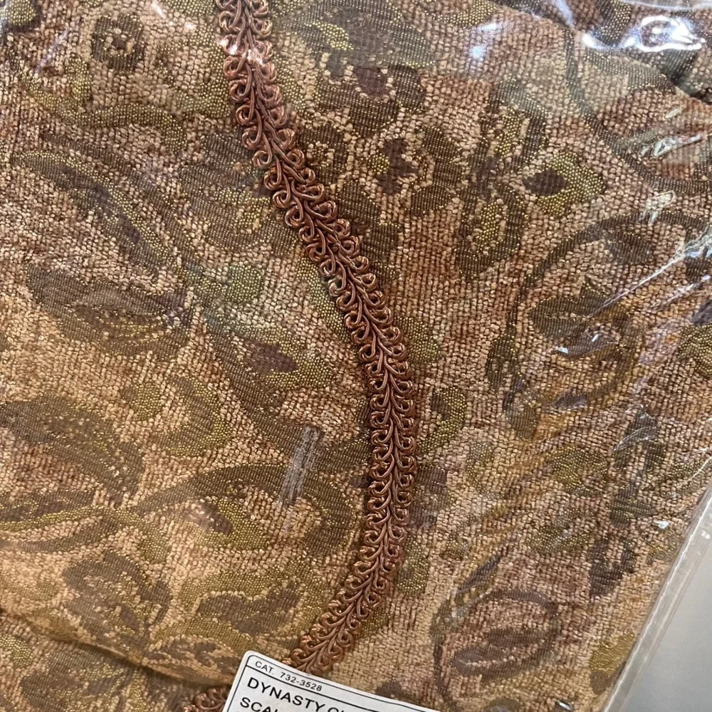 JCPenney Home Dynasty Chenille Scalloped Valance Gold Floral Damask Vtg‎ 52x20